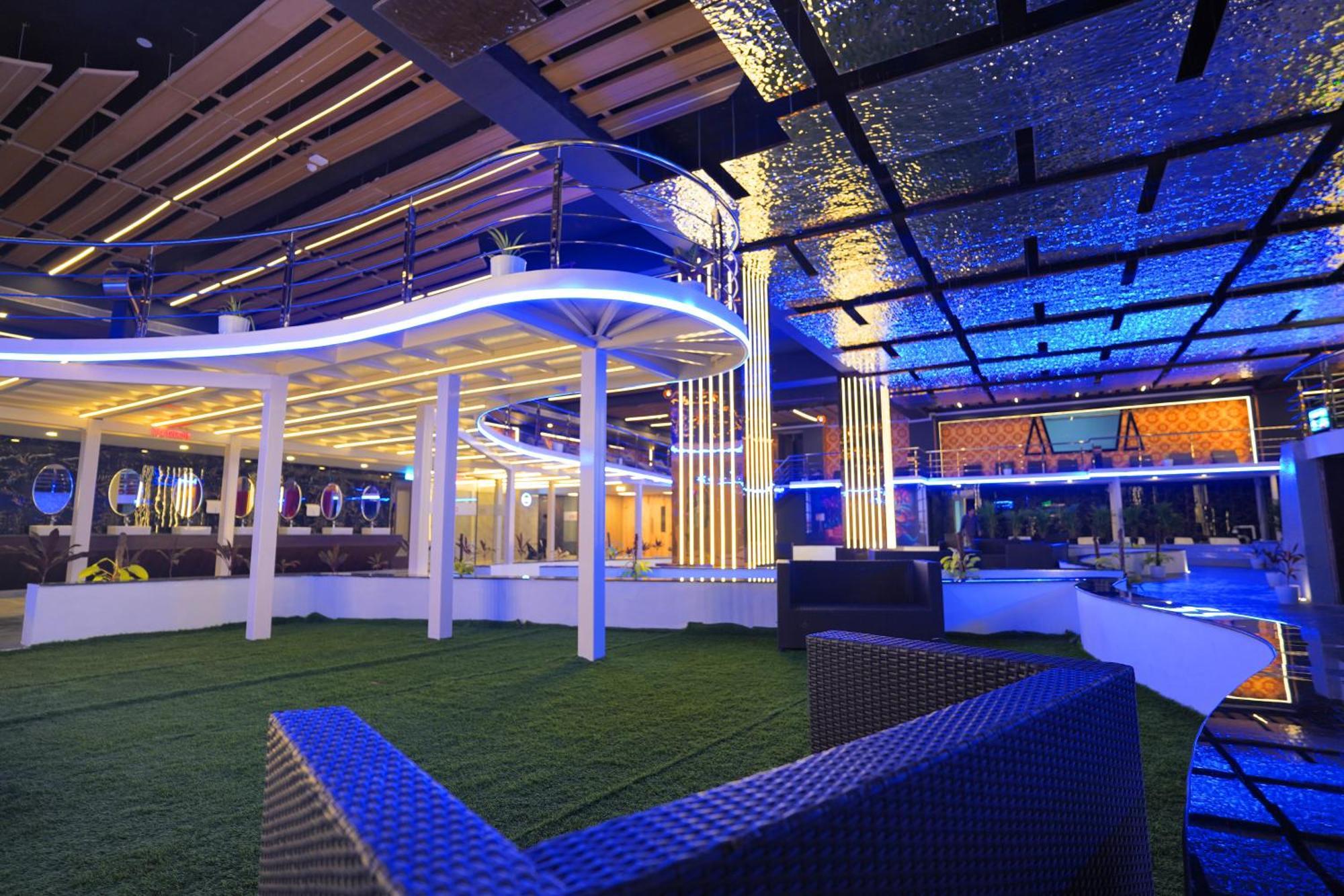 Essotto Recreation Hub Hotel Bangalore Exterior photo